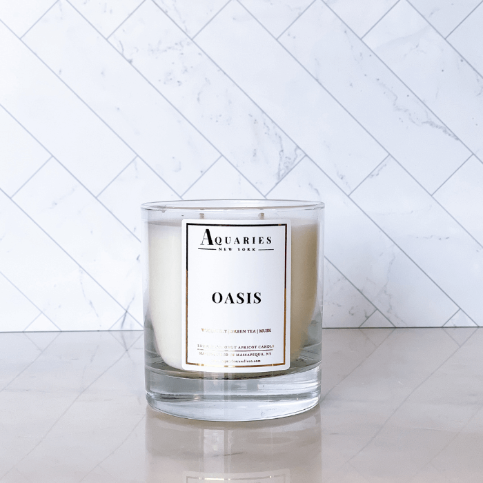 White Lily, Green Tea & Musk Scented Candle | Oasis